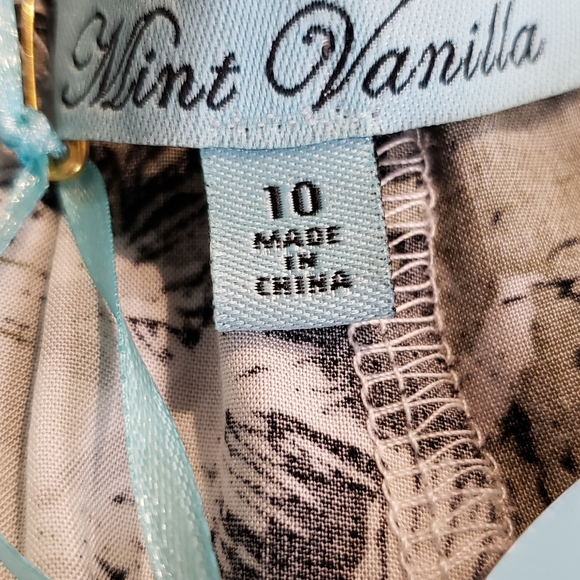 NWT Ruffled Shorts Size 10 - Picture 6 of 8